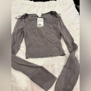 H&M NWT Gray Long Sleeve Top